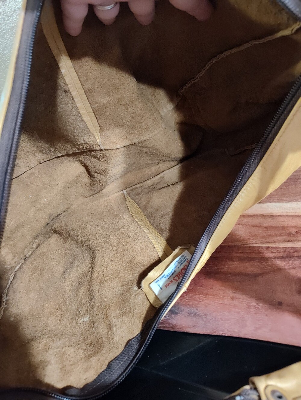 VTG Flores Bags Mustard Yellow Leather Hobo - Picture 6 of 8